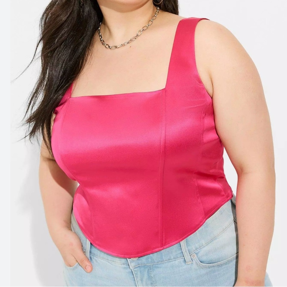 NWT Satin Sleeveless Pink Corset Top by Torrid size 1X ( 14-16).